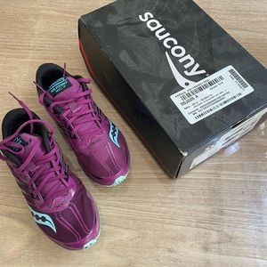 Saucony Kilkenny XC7 spike cross country shoes - size US 5